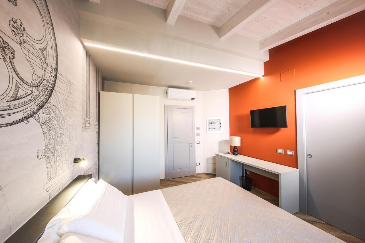 Vicolo Malavolta 7 Rooms And Suites Pedaso Dış mekan fotoğraf