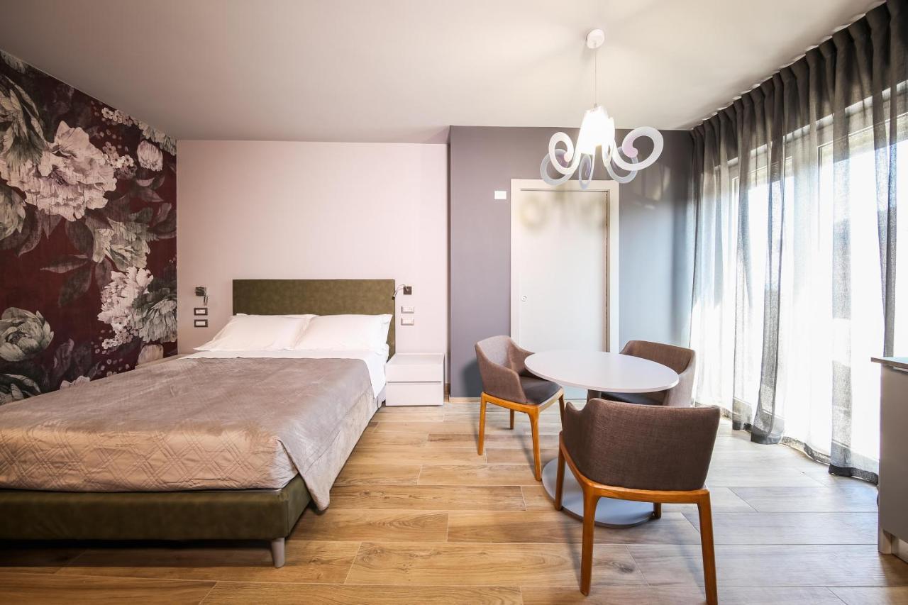 Vicolo Malavolta 7 Rooms And Suites Pedaso Dış mekan fotoğraf